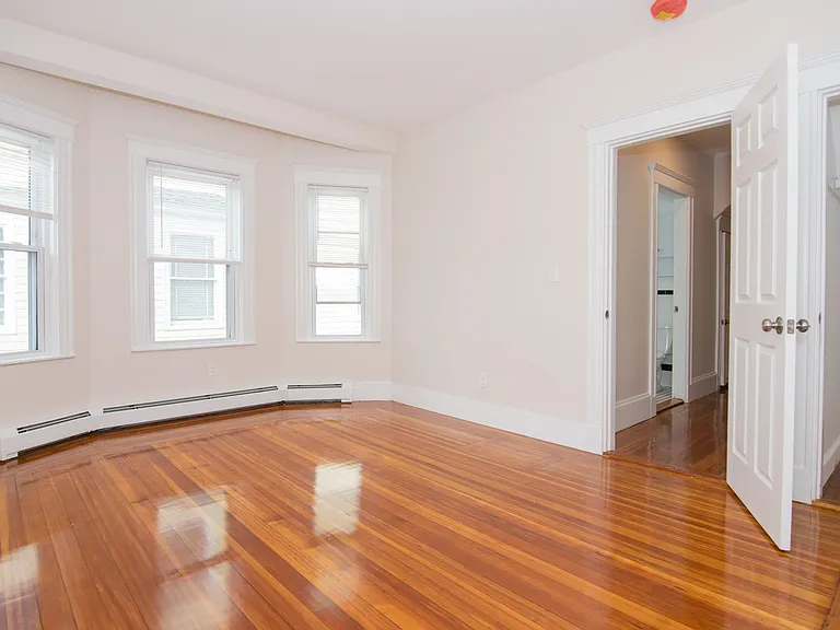 12 Chester St #101 — Photo 3