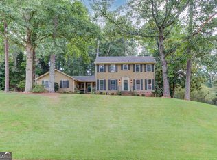 2314 Pine Point Dr, Lawrenceville, GA 30043