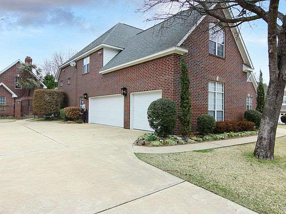 5th image of 4108 Brookhollow Cir