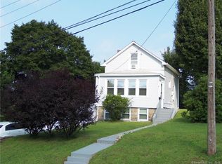 3 Jennie St, New London, CT 06320
