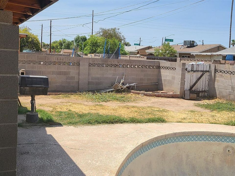 1st image of 3424 W Dahlia Dr