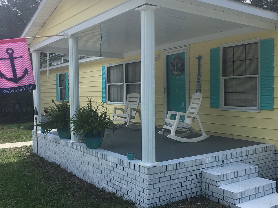 2nd image of 2040 Inland Dr SW