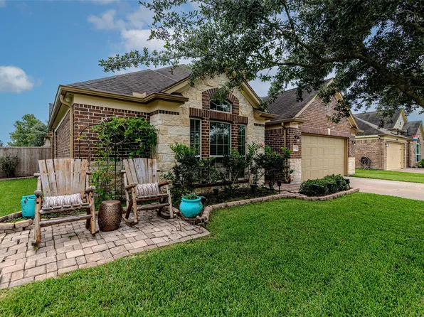 3003 Fern Brook Ln, Rosenberg, TX 77471