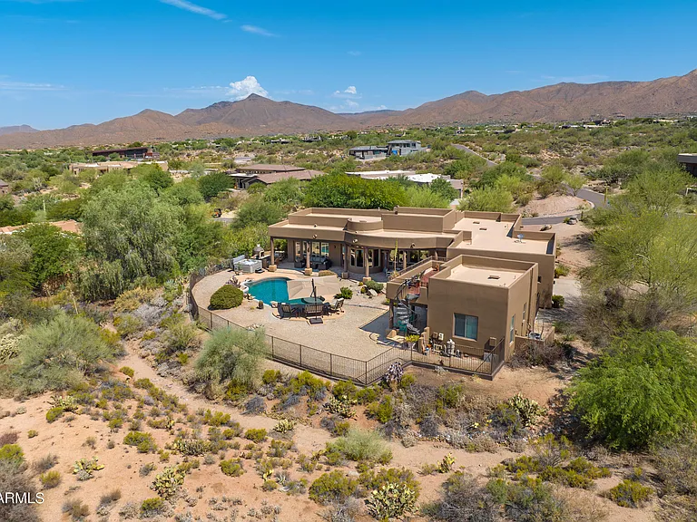 10989 E Taos Dr — Photo 61