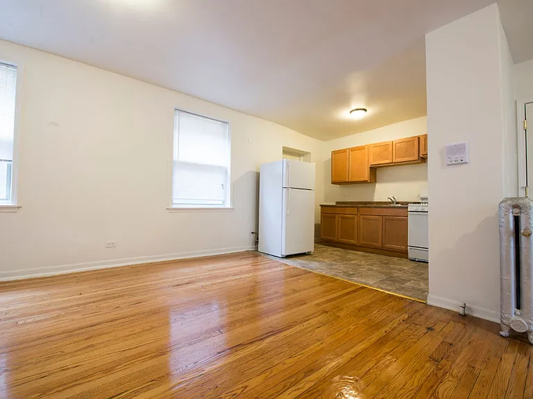 5504 S Wabash — Photo 34