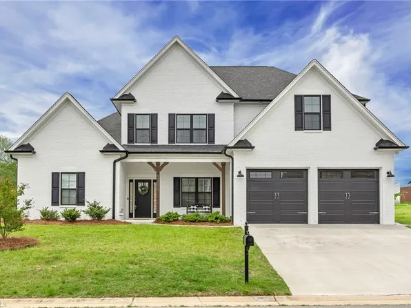 5216 Robust Ct, Lewisville, NC 27023