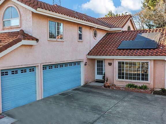 4th image of 606 Britannia Drive