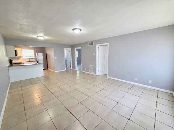 1441 NW 22nd St, Fort Lauderdale, FL