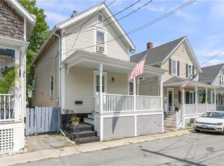 13 Maitland Ct, Newport, RI 02840