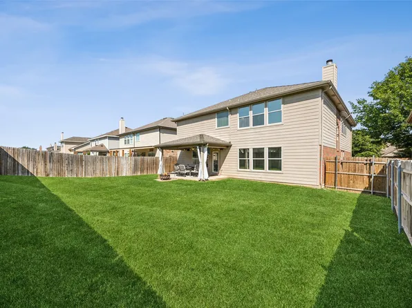 9121 Liberty Crossing Dr, Fort Worth, TX 76131