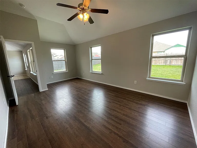 4202 Agate Dr — Photo 9