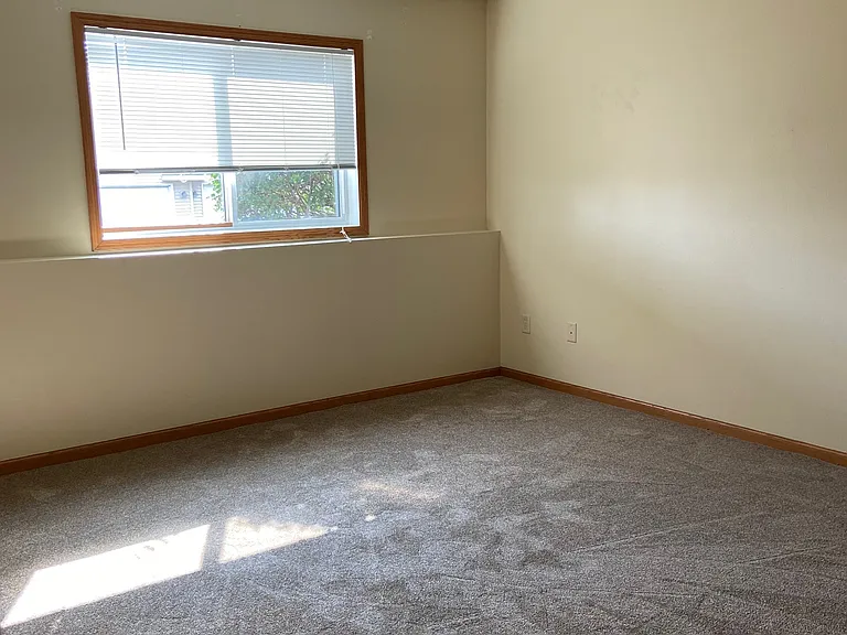 1430 Clearwater Ridge Ct — Photo 7