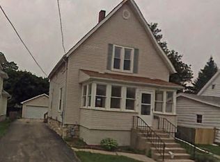 509 Washington Pl, Sycamore, IL 60178