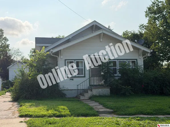 115 Graham St, Beatrice, NE 68310