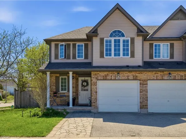 541 Wild Iris Ave, Waterloo, ON N2V 2W4