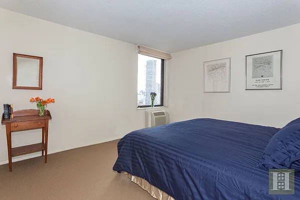 Sold by Halstead Real Estate | media 4