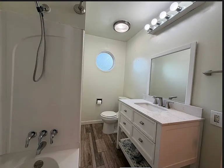 2940 Dodds Ave — Photo 9