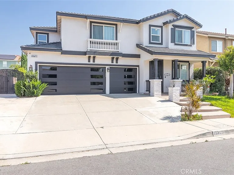 15736 Home Ct — Photo 3