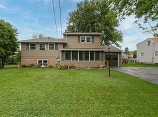 70 Mercer Ave, Rochester, NY 14606