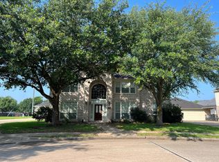 1703 Sabine Ln, Richmond, TX 77406