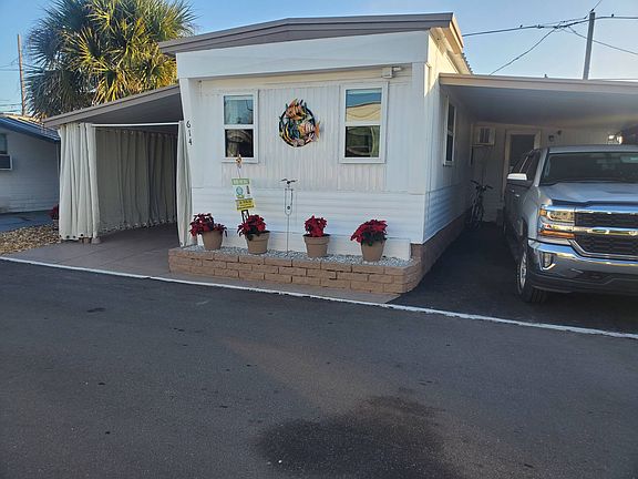 2nd image of 4125 Park St N Lot 614