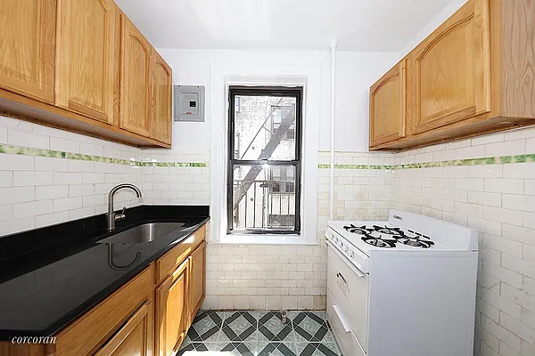 Rented by Corcoran | media 13