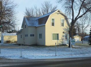 401 Broadway St, Thompson, ND 58278