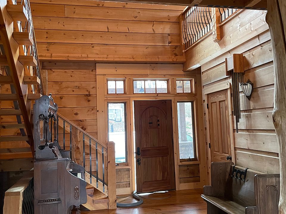 Foyer inside the front door.