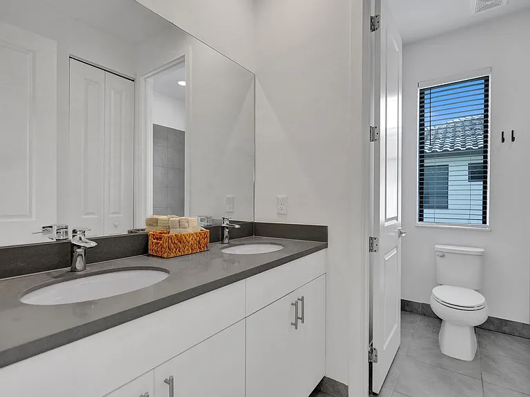 13145 Addilyn Ct — Photo 35