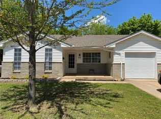 1615 Pinewood Dr, Norman, OK 73071