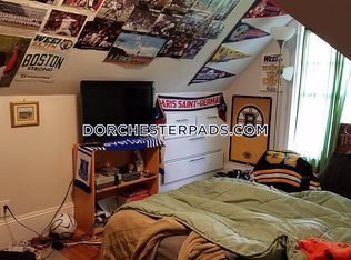 18 Sumner St #2L, Boston, MA 02128
