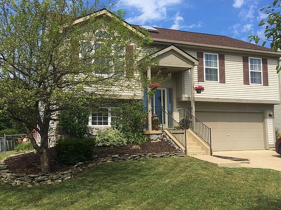 2nd image of 7598 Streamwood Dr