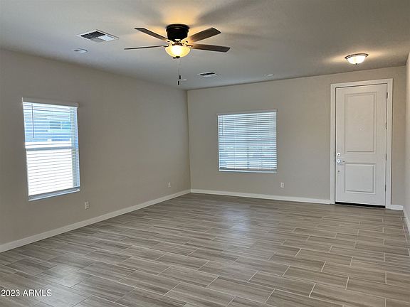2nd image of 1377 E Avenida Isabela