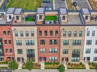 22088 Midmoore Dr, Ashburn, VA