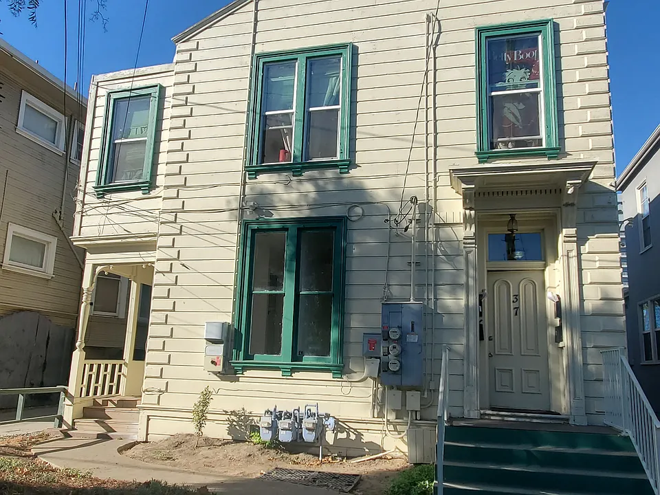37 S 8th St #1
