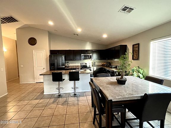 4th image of 3418 S 88th Ln