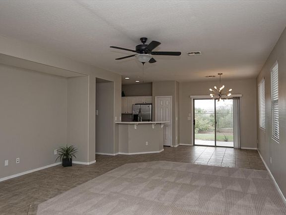 3rd image of 40701 N Citrus Canyon Trl