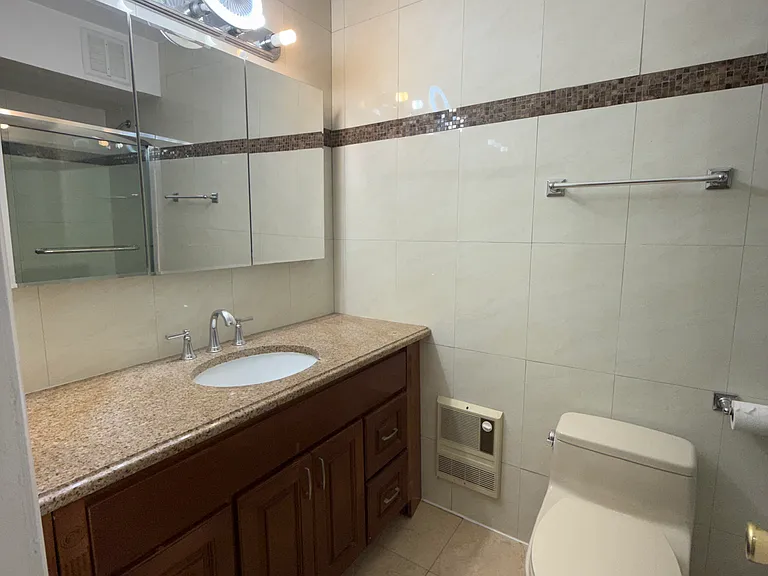 20908 23rd Ave #2 — Photo 7