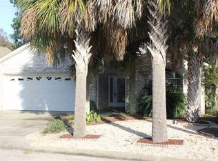 2920 Hidden Bay Blvd, Navarre, FL 32566