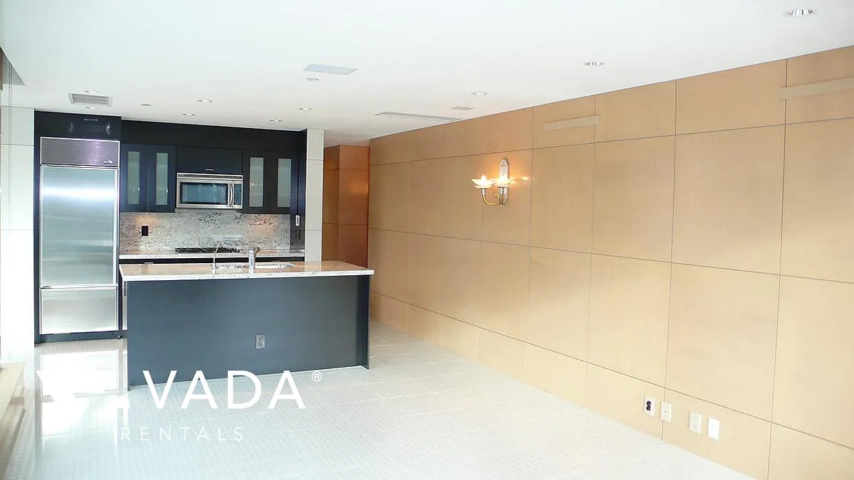 590 Nicola Street Vancouver — Photo 4