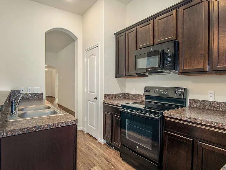 13006 Lazy Ln — Photo 5