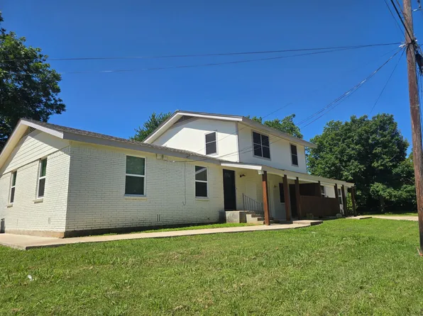 217-219 E. Third Street, 217-219 E 3rd St #B, Keene, TX 76059