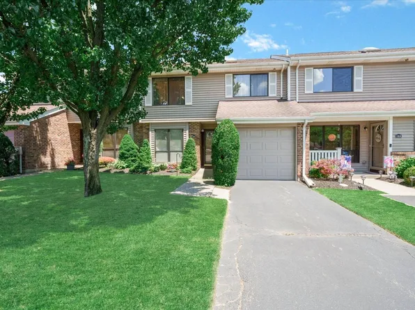 181 N Ln, Smithtown, NY 11787