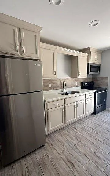 2118 Earth Ln — Photo 4