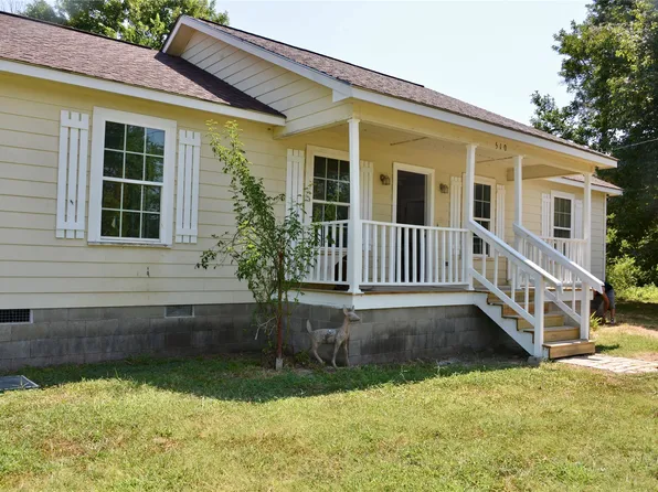 510 W Spruce St, Henryetta, OK 74437