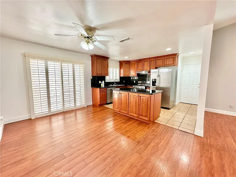 18113 Elaine Ave — Photo 7