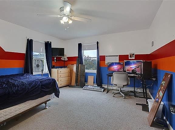 2nd image of 7 Duelk Ave