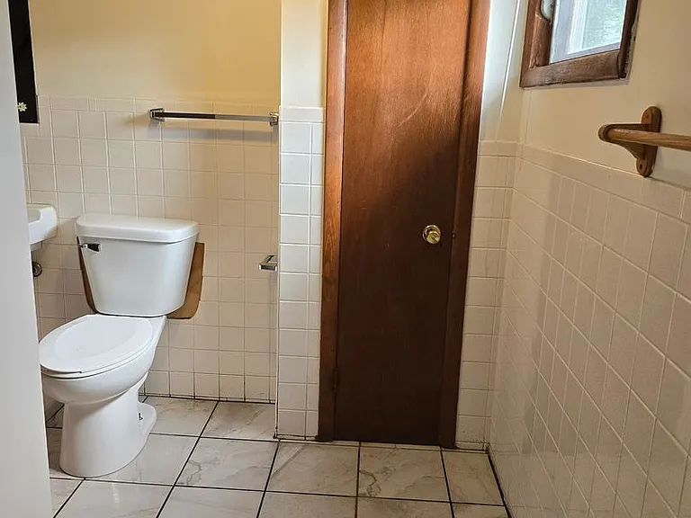2505 Andy Dr — Photo 7