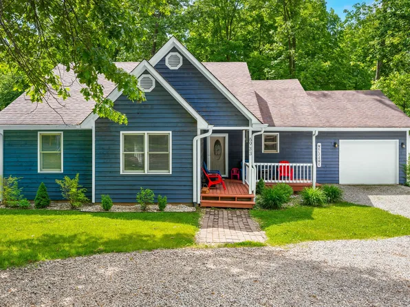 6933 Grey Wolf Dr, Nineveh, IN 46164