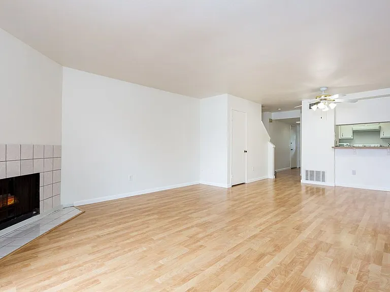 3988 60th St #24 — Photo 5